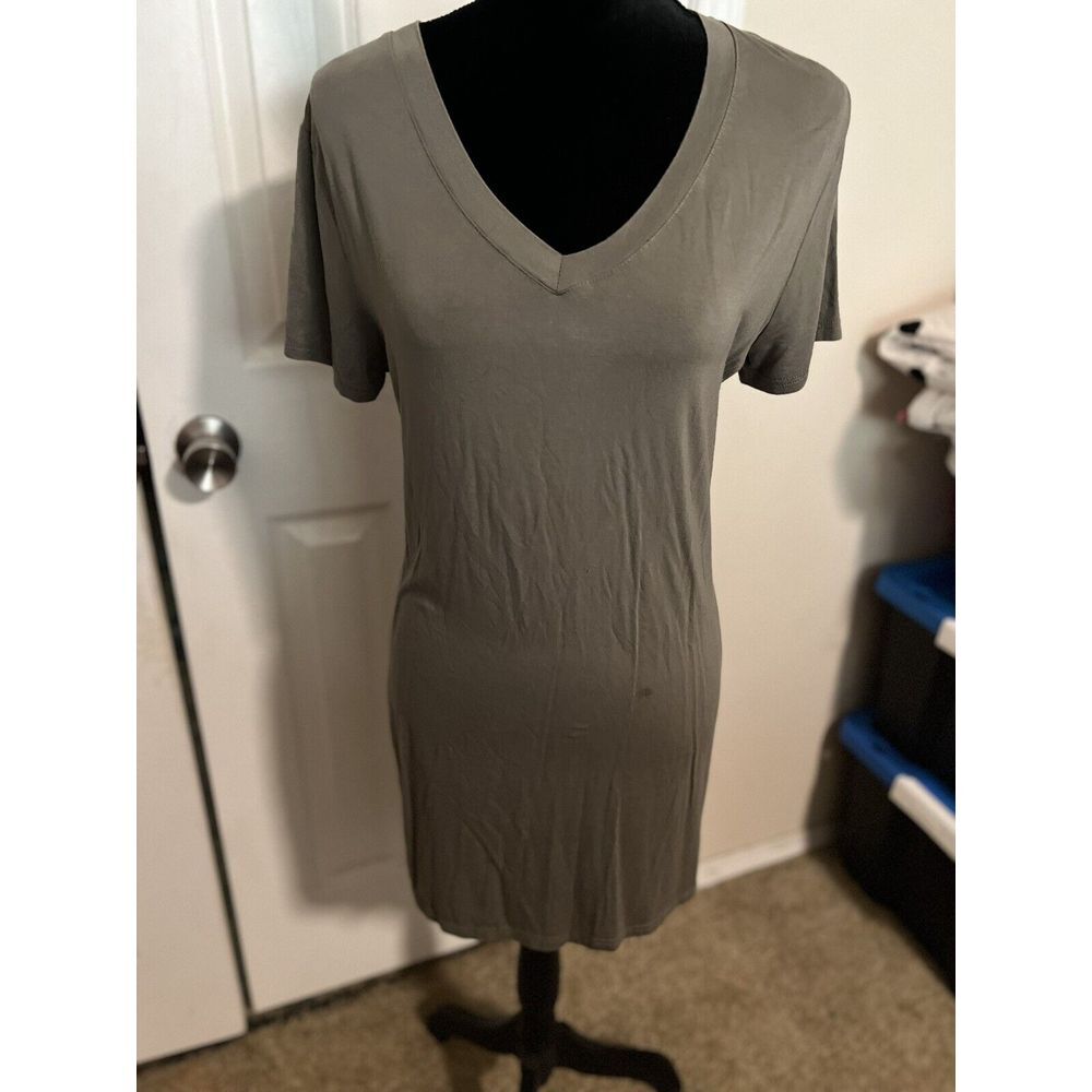 POL Large Mid Thigh Dress‎ Olive Color (ta) D8